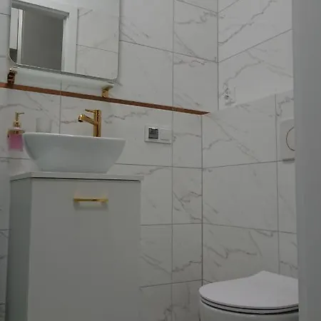 Apartament Pod Semaforem Duszniki-Zdroj Duszniki Zdroj Exterior photo